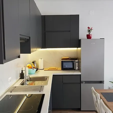 Kalea Center Апартаменти Пула