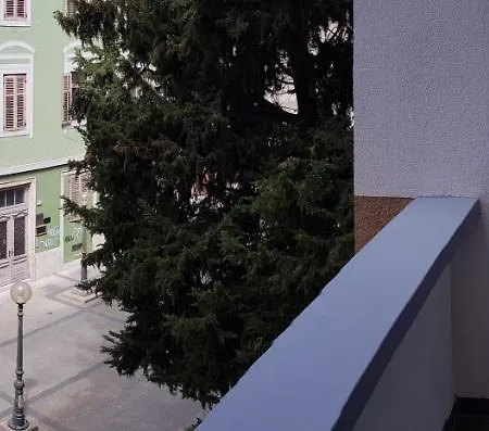 Kalea Center Апартаменти